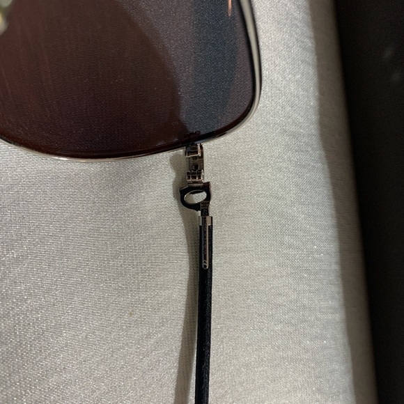 Cartier premier sunglasses black and platinum - Picture 7 of 13